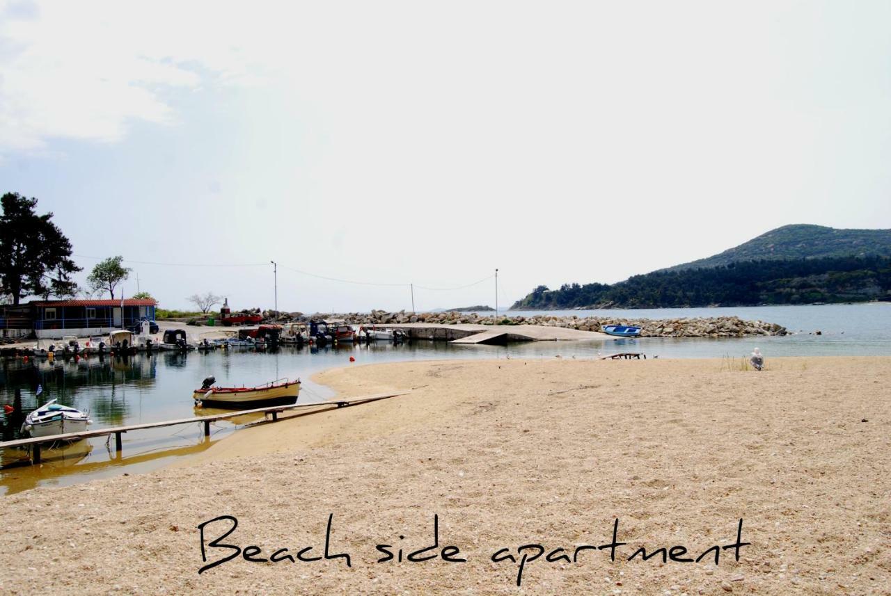 Beach Side Apart I Lägenhet Kavala Exteriör bild